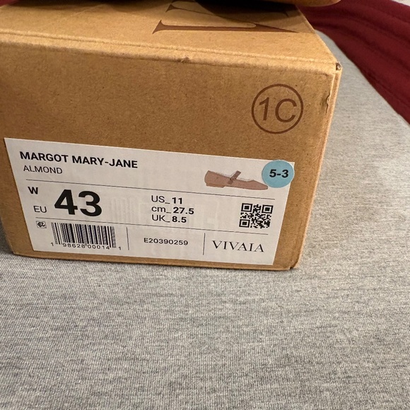 Vivaia Flat Shoes - Picture 4 of 8